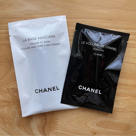 CHANEL Other - CHANEL La Base Mascara Primer + Le Volume de CHANEL Mascara, NOIR - Sample Sizes